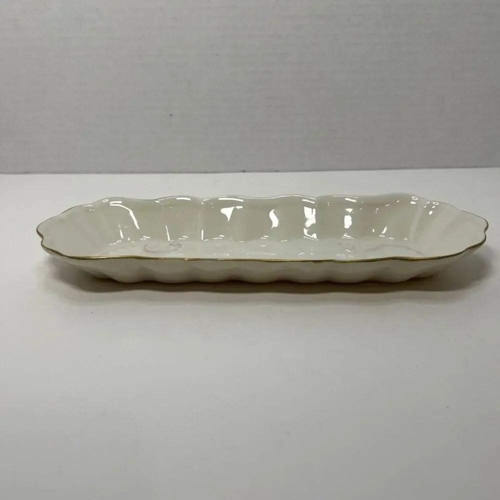 Belleek porcelain mint